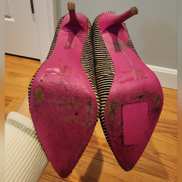 International concepts special edition pumps - Picture 3 of 9